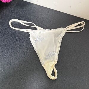 Delicate Cream Embroidered Women's Panty pre loved vintage